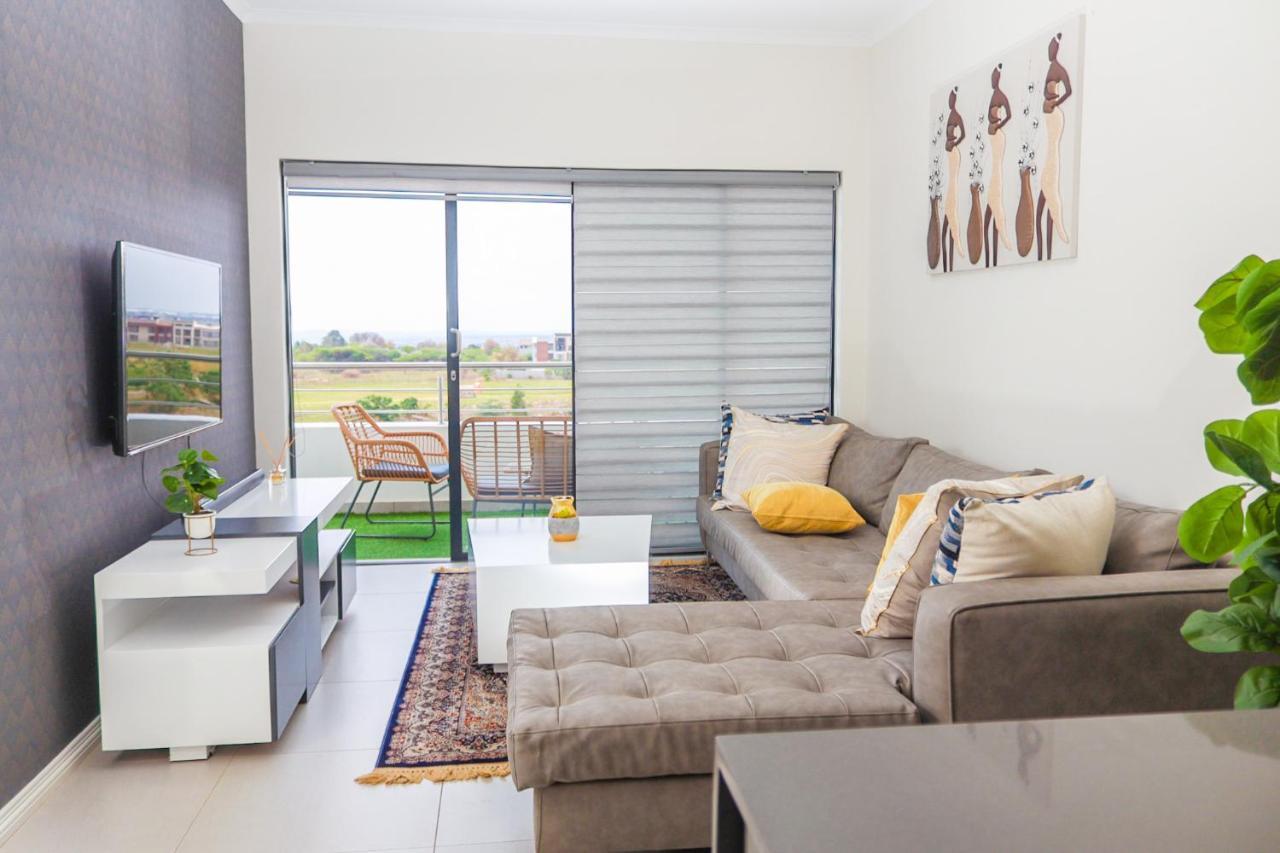 Fumo House Lifestyle Apartments Midrand Exteriör bild