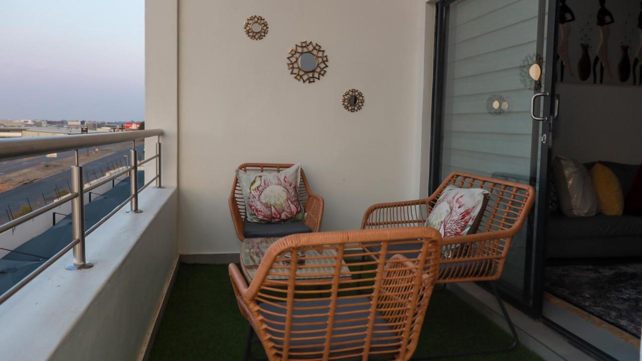 Fumo House Lifestyle Apartments Midrand Exteriör bild