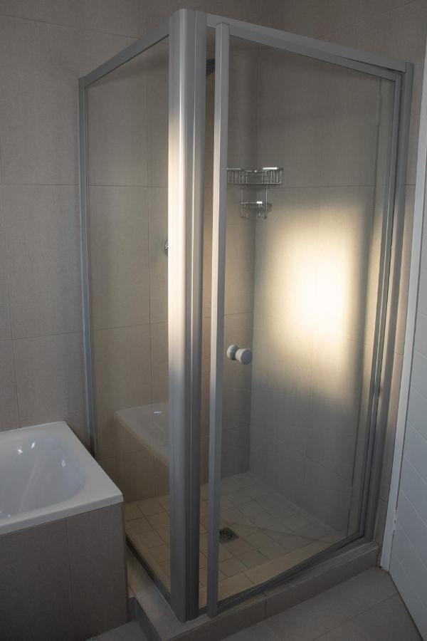 Fumo House Lifestyle Apartments Midrand Exteriör bild