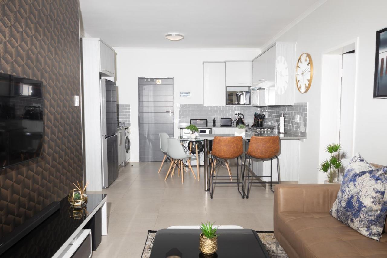 Fumo House Lifestyle Apartments Midrand Exteriör bild