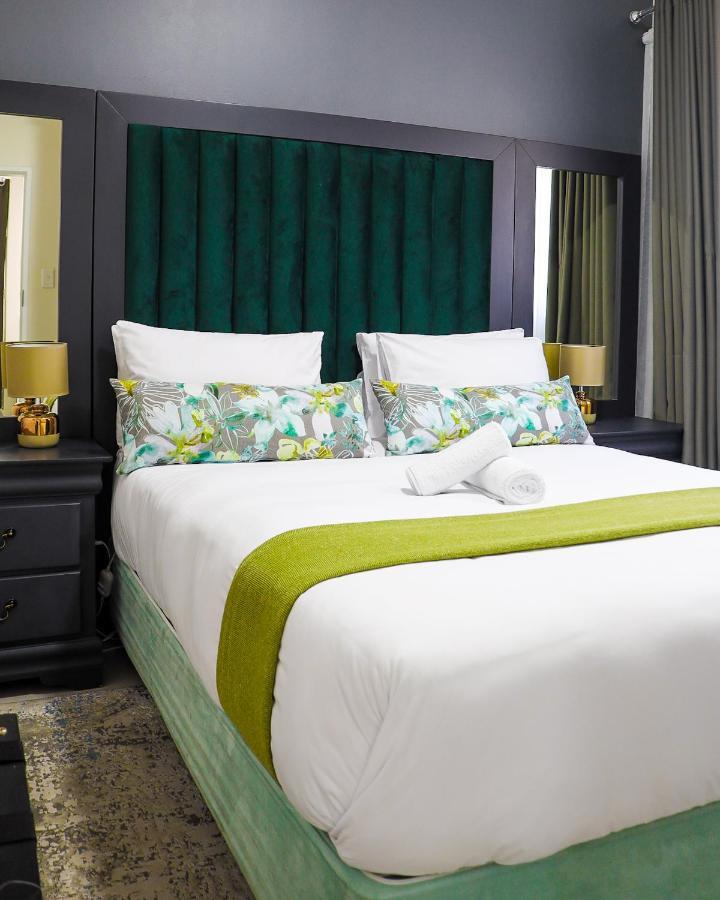 Fumo House Lifestyle Apartments Midrand Exteriör bild